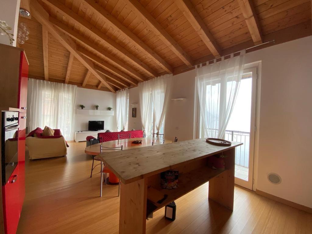 Apartament Luxury Attico With Big Terrace Argegno Zewnętrze zdjęcie